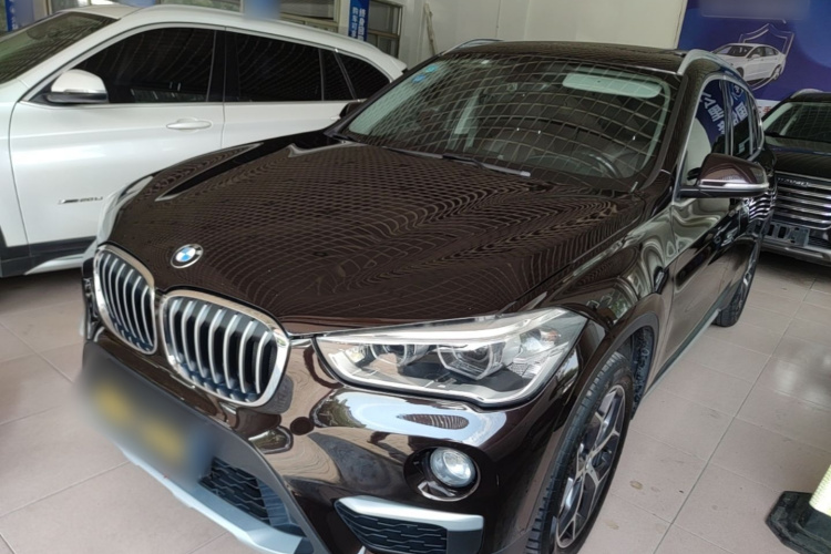 BMW X1 2019 car image #2