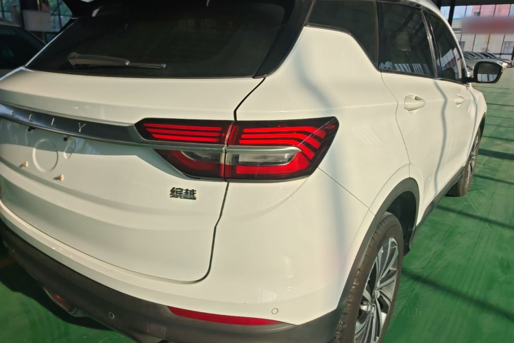 GEELY Coolray 2019 car image #8