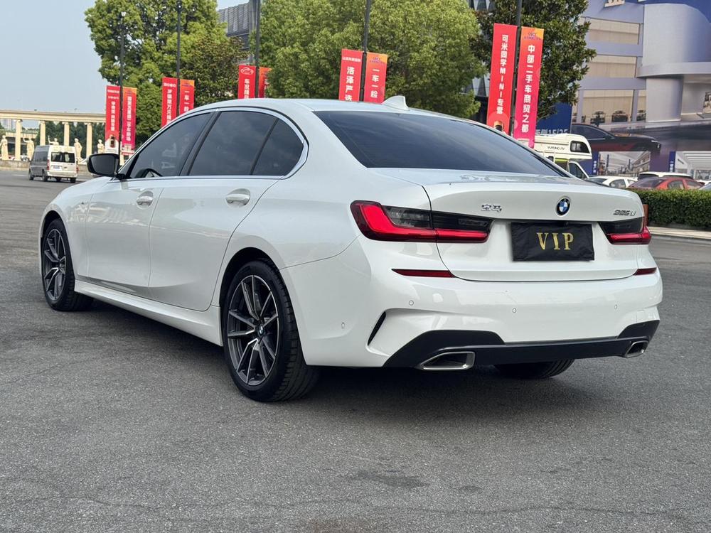 BMW 3 Series 2021 #4 BMW 3 Series 2021 car image #4