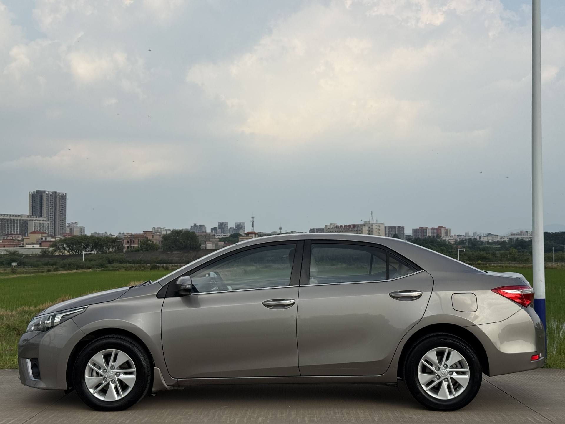 Toyota Corolla 2017 car image #3