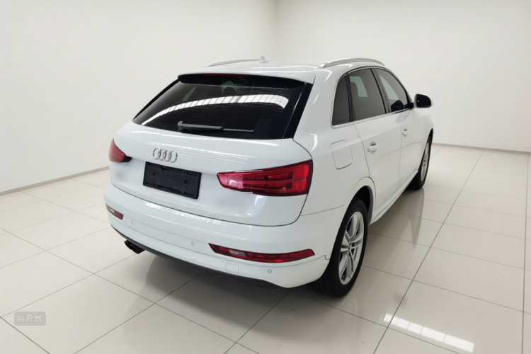 Audi Q3 2019 #7 Audi Q3 2019 car image #7