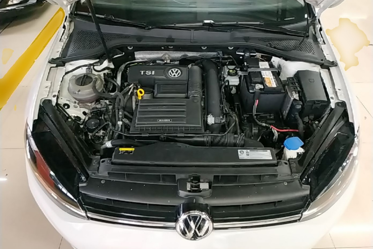Volkswagen Golf 2019 #20 Volkswagen Golf 2019 car image #20