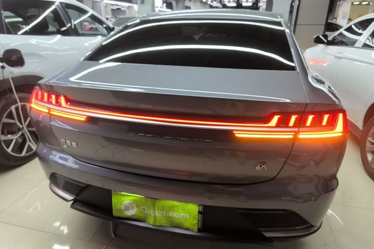 BYD Han 2022 car image #6