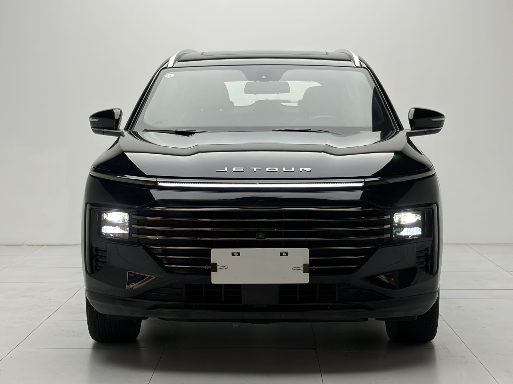 Jetour X70 PLUS 2024 car image #2