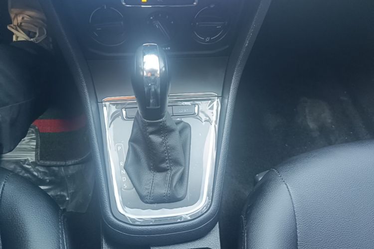 Volkswagen Bora 2019 car image #18