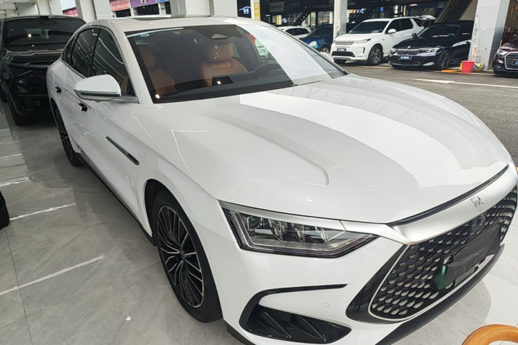 BYD Han 2022 car image #4