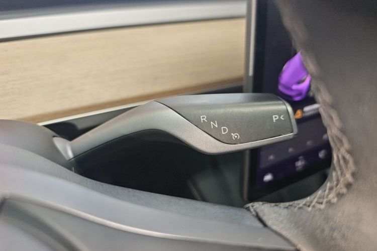 Tesla Model Y 2021 #14 Tesla Model Y 2021 immagine di auto #14