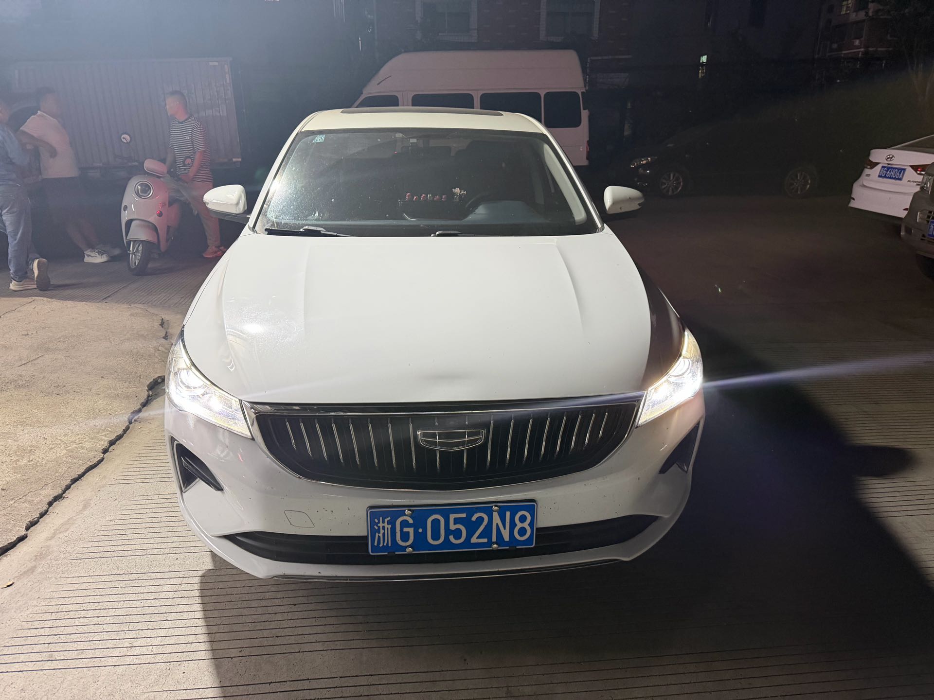 GEELY Emgrand 2021 #2 GEELY Emgrand 2021 car image #2