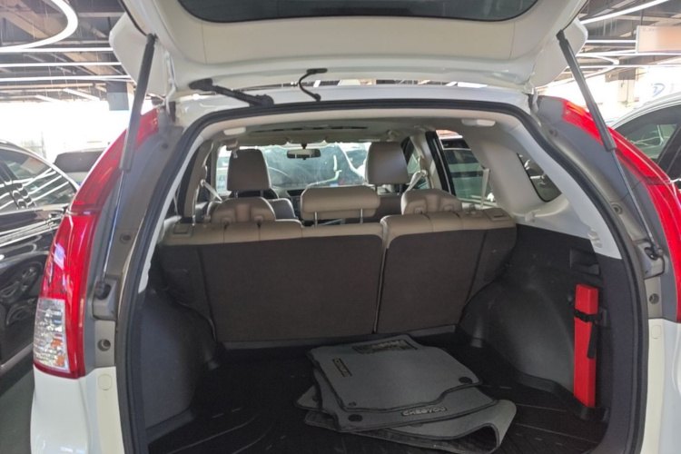 Honda CR-V 2015 #19 Honda CR-V 2015 car image #19