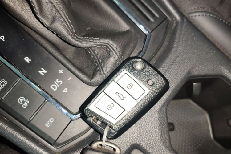 Volkswagen Lavida 2019 car image #9