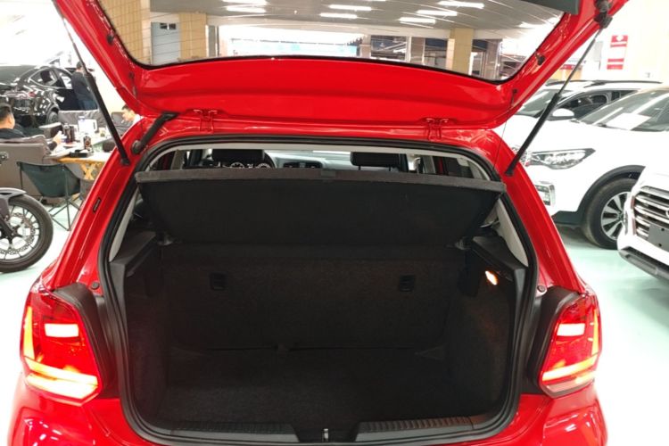Volkswagen Polo 2019 #19 Volkswagen Polo 2019 car image #19