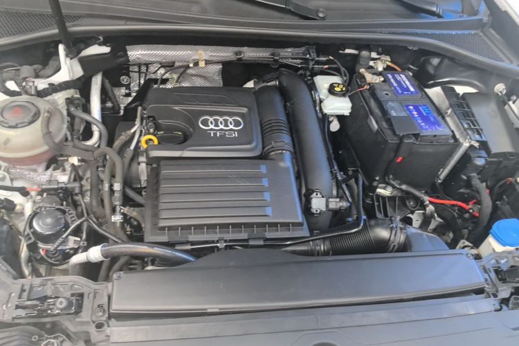 Audi Q3 2019 #20 Audi Q3 2019 car image #20