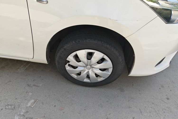 Toyota Vios 2015 car image #9