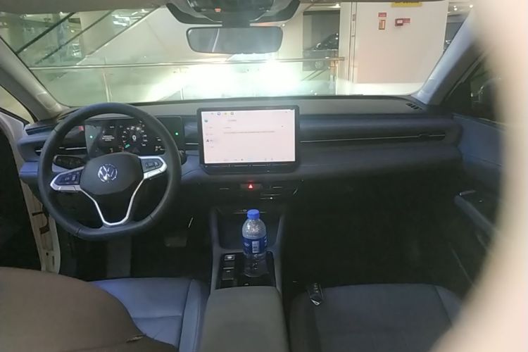 Volkswagen Lavida 2026 car image #10