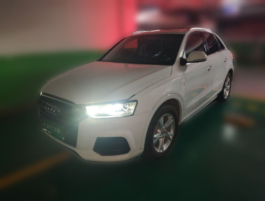 Audi Q3 2017 Audi Q3 2017 صورة سيارة