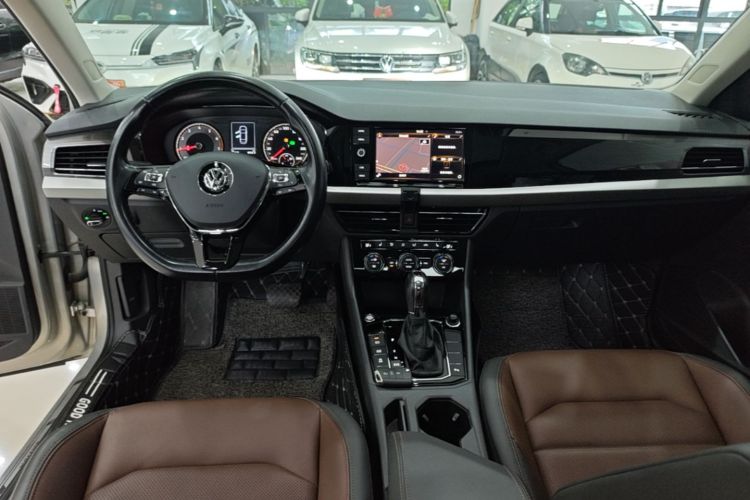 Volkswagen Lavida 2019 #10 Volkswagen Lavida 2019 car image #10
