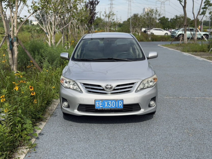 Toyota Corolla 2011 #2 Toyota Corolla 2011 car image #2