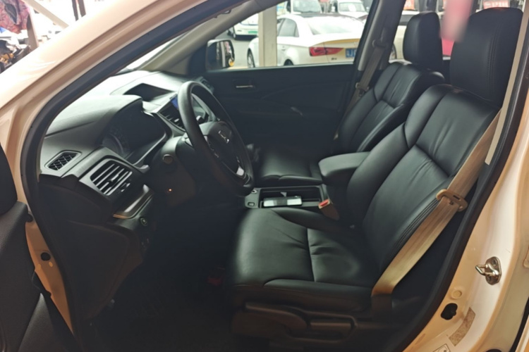 Honda CR-V 2016 immagine di auto #15