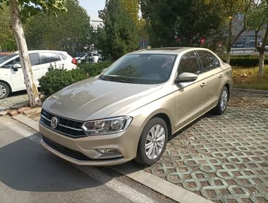 Volkswagen Bora 2016 immagine di auto 