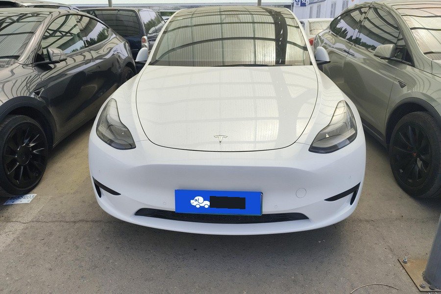 Tesla Model Y 2023 imagem de carro #3