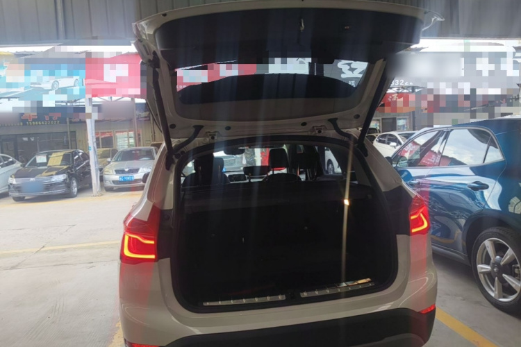 BMW X1 2017 #19 BMW X1 2017 car image #19