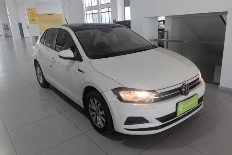 Volkswagen Polo 2022 car image #6
