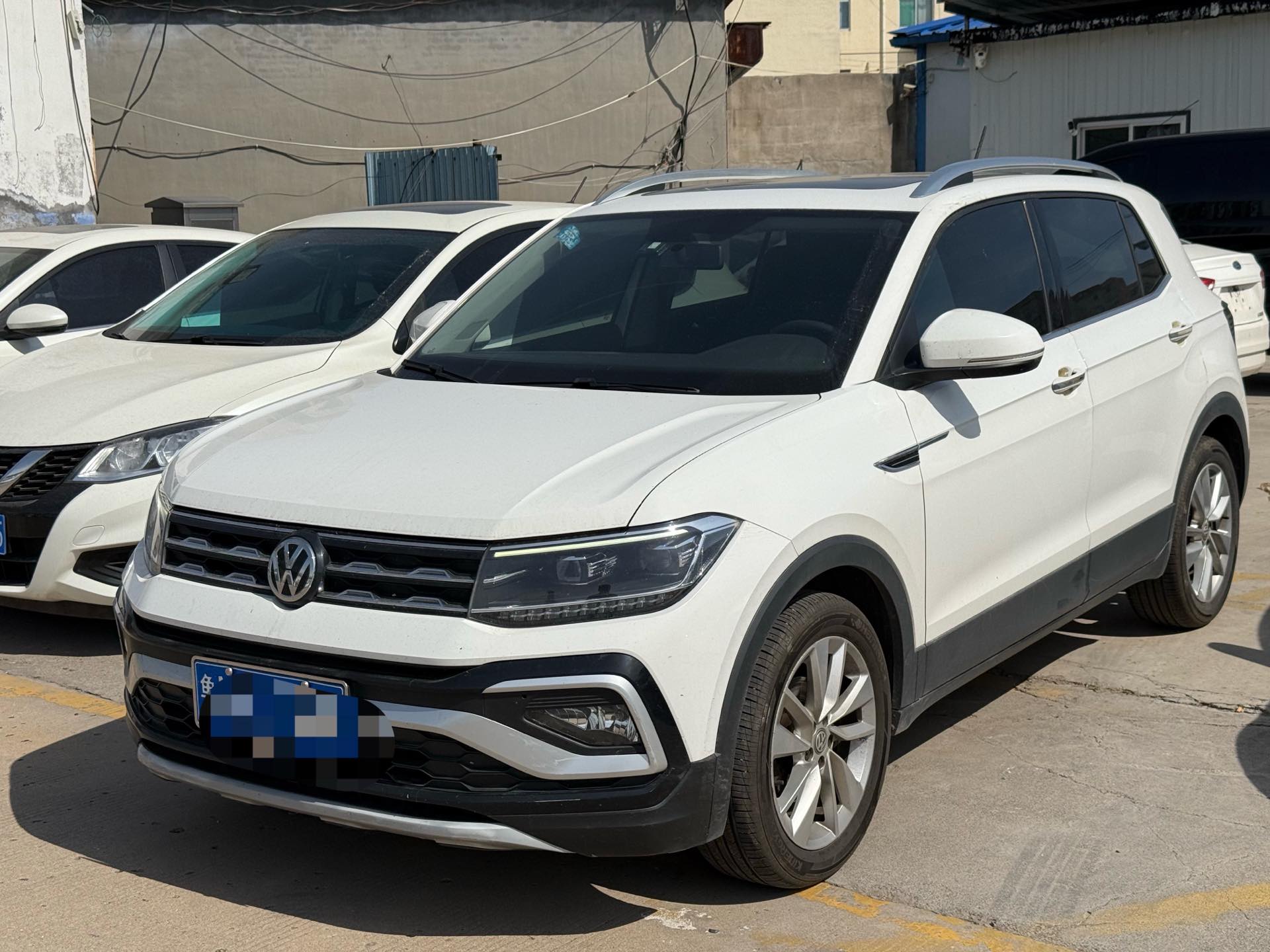 Volkswagen T-Cross 2020 car image 