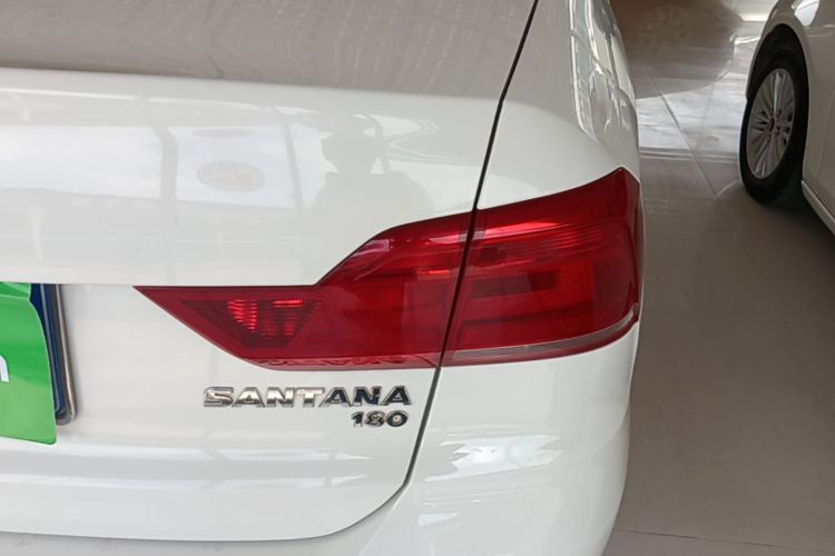 Volkswagen Santana 2017 car image #8