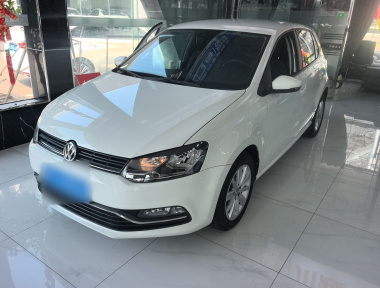 Volkswagen Polo 2015 صورة سيارة 
