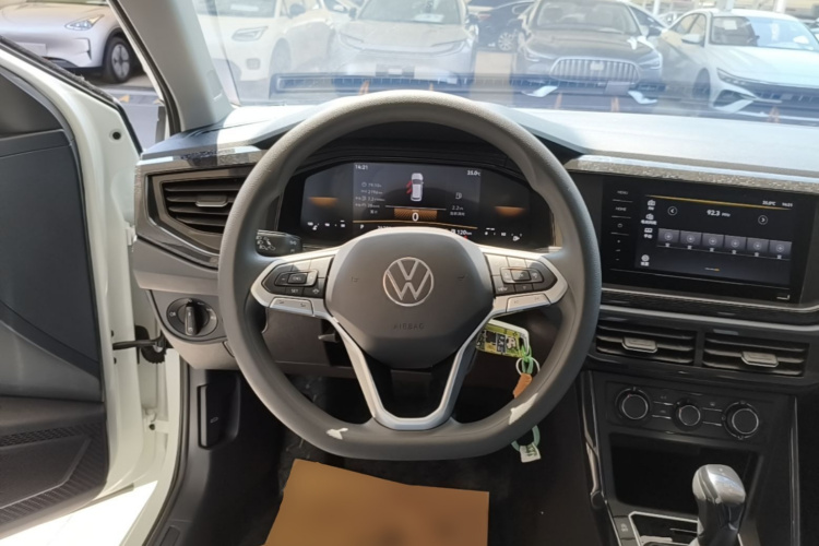 Volkswagen Lavida 2024 car image #15