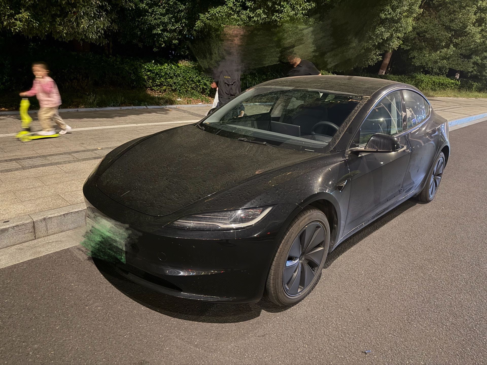 特斯拉 Model 3 2025 汽车图片 