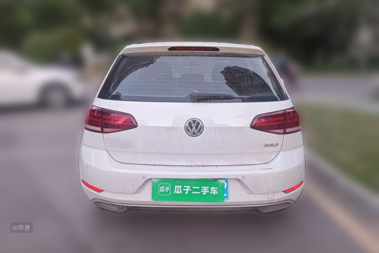 Volkswagen Golf 2019 car image #6