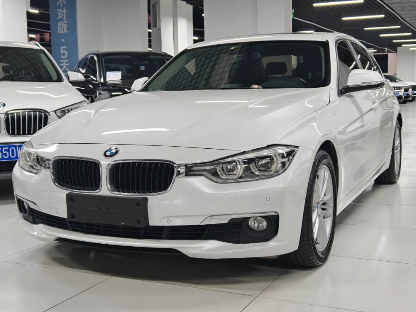 BMW 3 Series 2017 BMW 3 Series 2017 car image