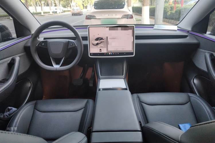 Tesla Model Y 2025 #11 Tesla Model Y 2025 صورة سيارة #11
