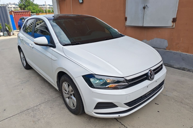 Volkswagen Polo 2020 car image #4