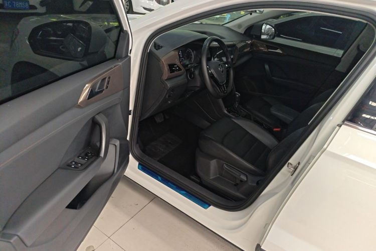 Volkswagen Tharu 2020 #16 Volkswagen Tharu 2020 car image #16