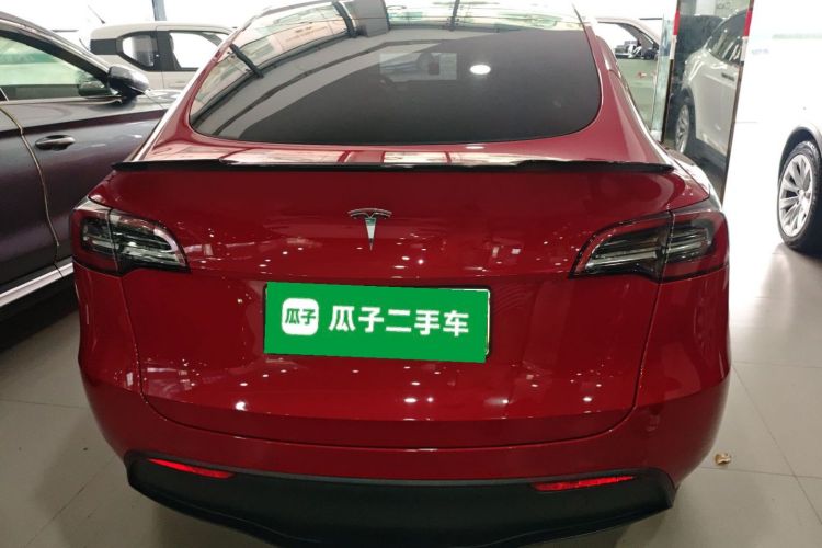 Tesla Model Y 2023 #6 Tesla Model Y 2023 car image #6