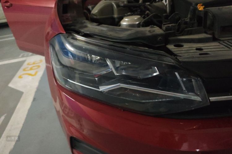 Volkswagen Polo 2021 car image #8