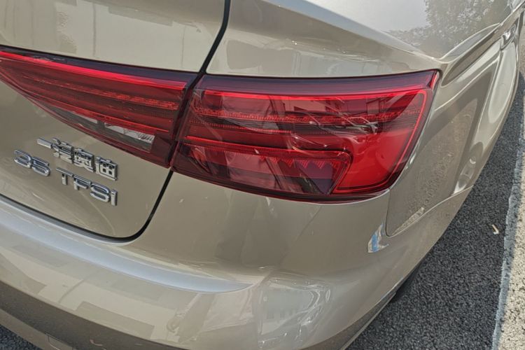 Audi A3 2018 car image #8