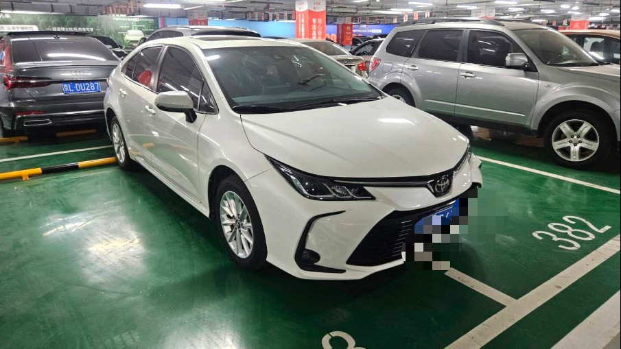 Toyota Corolla 2020 car image #2