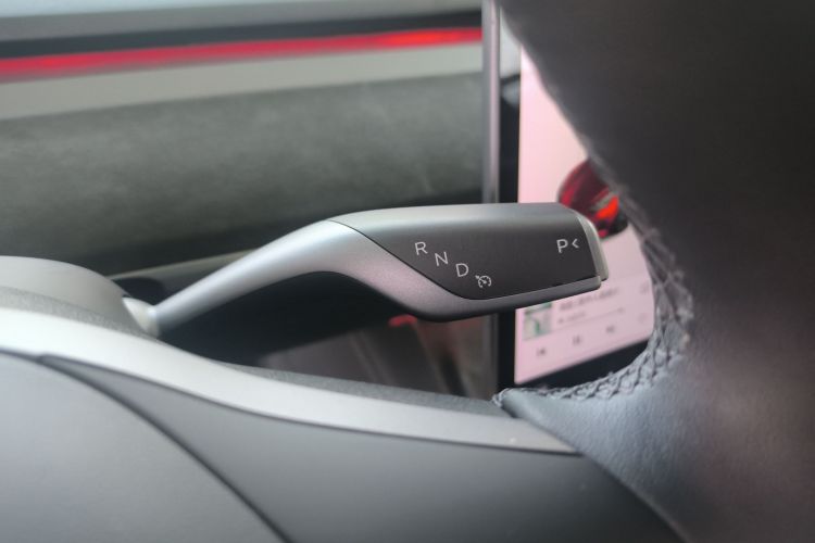 Tesla Model 3 2021 car image #14