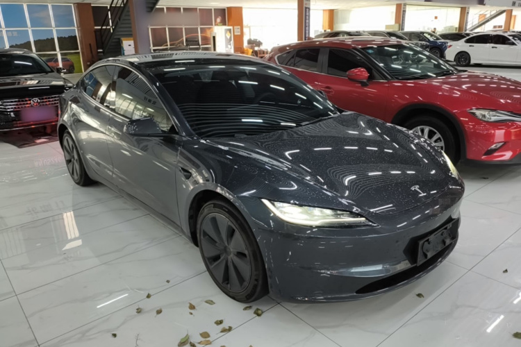 Tesla Model 3 2024 #4 Tesla Model 3 2024 car image #4
