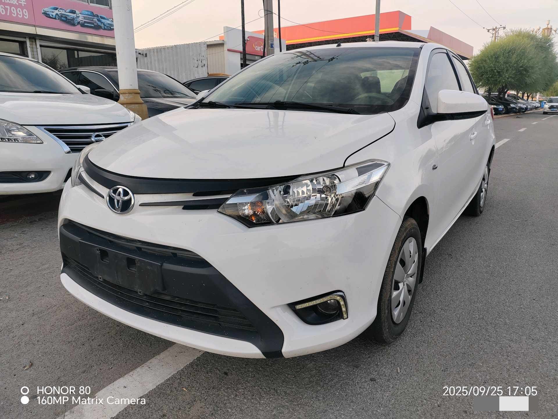 Toyota Vios 2015 car image 