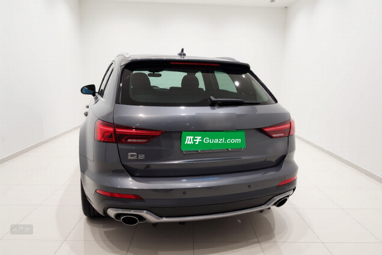 Audi Q3 2020 car image #6