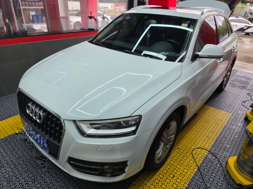 Audi Q3 2016 car image 