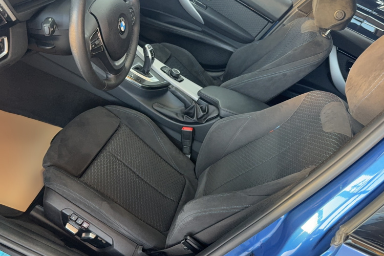 BMW 3 Series 2017 صورة سيارة #9