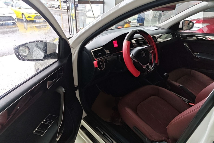 Volkswagen Santana 2017 #16 Volkswagen Santana 2017 car image #16