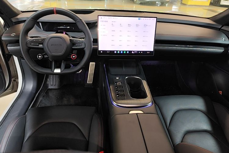 MI SU7 2025 car image #17
