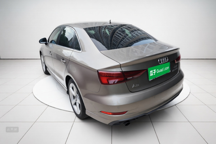 Audi A3 2018 car image #5