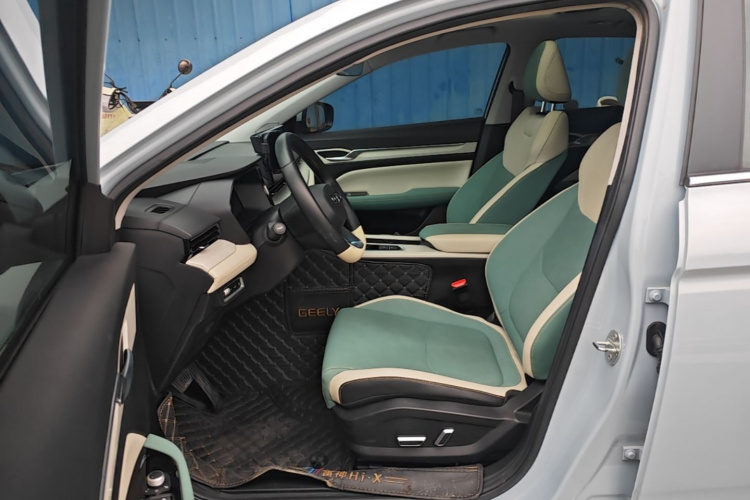 GEELY Emgrand L HiP 2022 car image #15